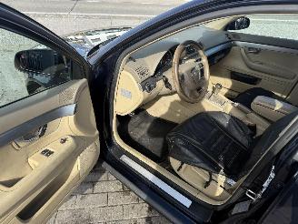 Audi A4 1.9 TDI AVANT picture 17