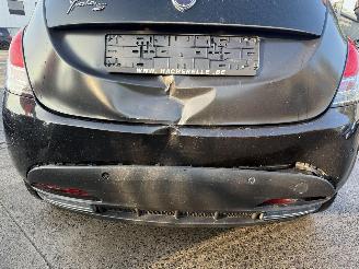 Lancia Ypsilon S BY MOMO picture 12