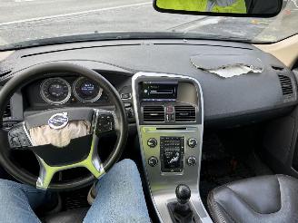 Volvo Xc-60 MOMENTUM picture 17