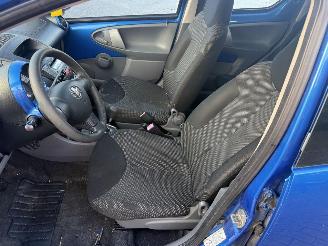 Toyota Aygo 1.0I AUTOMAAT picture 18