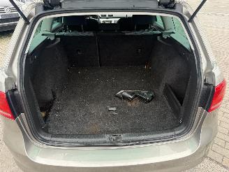 Volkswagen Passat 1.6 TDI picture 26