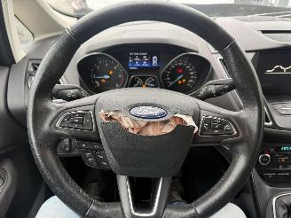 Ford C-Max 1.5 TDCI picture 18