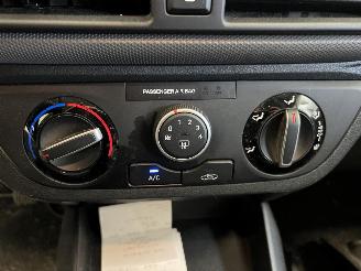Hyundai I-10  picture 17