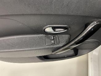 Dacia Logan  picture 11