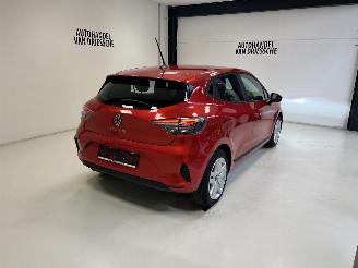 Renault Clio  picture 3