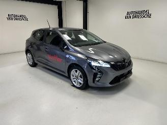 skadebil auto Renault Clio  2025/3