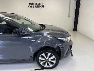 Kia Stonic  picture 2