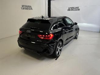 Audi A1 S-LINE / S-TRONIC picture 5
