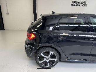 Audi A1 S-LINE / S-TRONIC picture 3