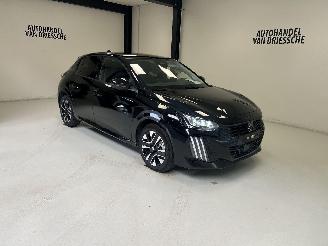 Unfallwagen Peugeot 208 ALLURE 2025/11