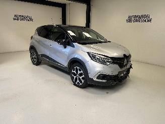 Vaurioauto  passenger cars Renault Captur INTENS 2019/8