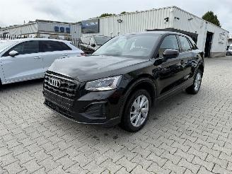 krockskadad bil auto Audi Q2 40 TFSi / Quattro S-Tronic 2024/10