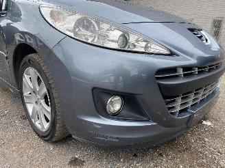 Peugeot 207 CC SPORT picture 4