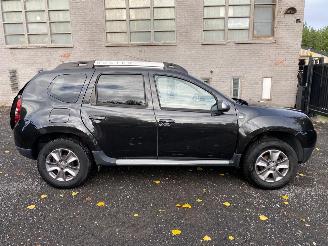 Unfallwagen Dacia Duster ANNIVERSARY 2 2016/11