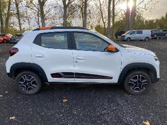 skadebil auto Dacia Spring COMFORT PLUS 2022/12