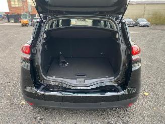 Renault Scenic IV INTENS picture 17