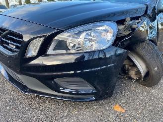 Volvo V-60 V 60 R-DESIGN picture 9