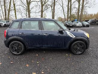 krockskadad bil auto Mini Cooper ONE D COUNTRYMA 2012/3