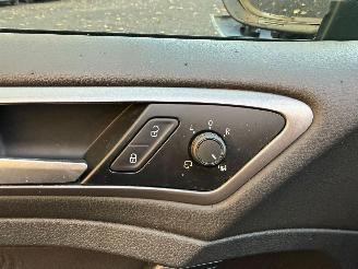 Volkswagen Golf TRENDLINE picture 34