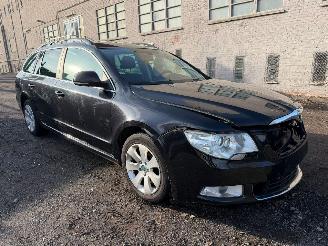 Skoda Superb AMBITION picture 2