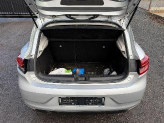 Renault Clio 1.0 TCE picture 17