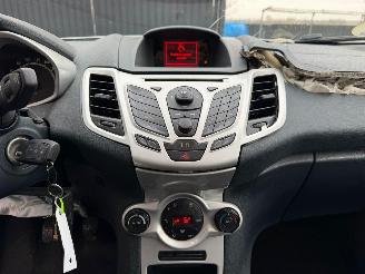 Ford Fiesta TITANIUM picture 28