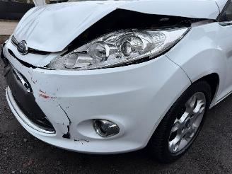 Ford Fiesta TITANIUM picture 9