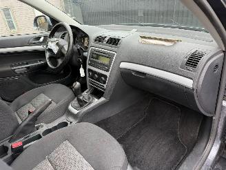 Skoda Octavia AMBIENTE picture 23