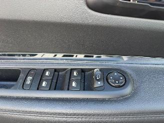 Peugeot 5008 ALLURE picture 33