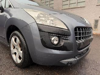 Peugeot 3008 PREMIUM picture 3