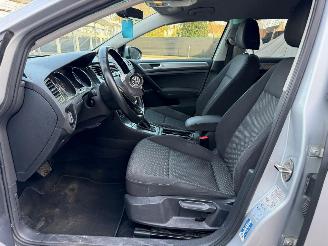 Volkswagen Golf TRENDLINE picture 18