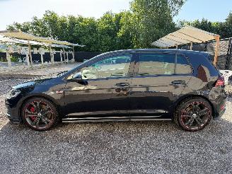 Schadeauto Volkswagen Golf GTI 2020/6