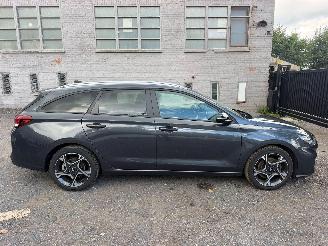 uszkodzony samochody osobowe Hyundai I-30 1.0 2022/6
