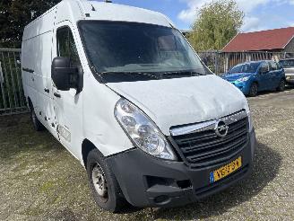 skadebil bedrijf Opel Movano 2.3 CDTI L2H2 2014/1