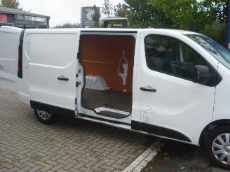 Opel Vivaro L2-H1 1.6CDIT EURO 6  AIRCO picture 8