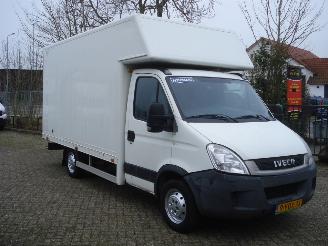 uszkodzony samochody ciężarowe Iveco Daily MEUBELBAK 2.3D  AUTOMAAT 2009/9