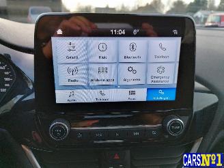 Ford Fiesta  picture 17