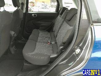 Fiat 500L  picture 16