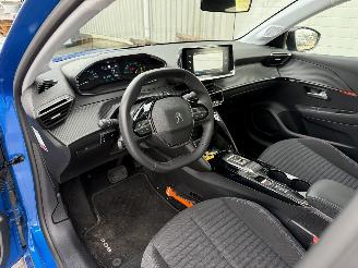 Peugeot e-208 Active Pack 50 kWh picture 17