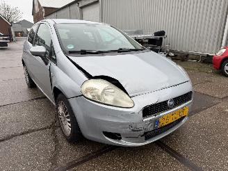 skadebil auto Fiat Grande Punto 1.4 Edizione Prima 2006/11