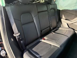 Tesla Model Y Long Range AWD 75kWh picture 13