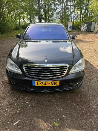 Coche siniestrado Mercedes S-klasse S 500 2005/10