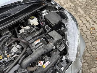 Toyota Yaris 1.5 HYBRIDE AUTOMAAT NAVI CLIMA CAMERA HEAD UP B.J 08-2022 picture 19