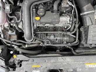 Seat Arona TSI STYLE 110 PK NAVI CLIMA CAMERA CRUISE B.J 02-2024 picture 21