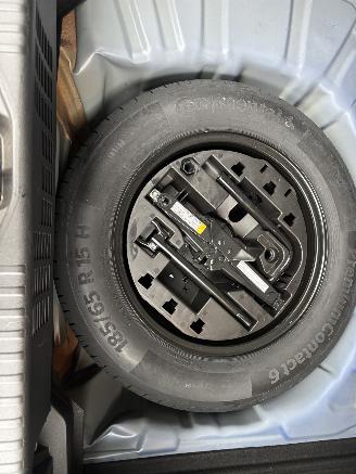 Renault Clio V TECHNO SPORT NAVI CAMERA LED VIRT DASH B.J 05-2025 picture 20