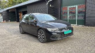 Volkswagen Golf 8 PANO 1.5 STYLE 130 PK NAVI CLIMA VIRT DASH 18 INCH B.J 2023 picture 7