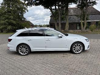 Audi A4 Avant HYBRIDE 2.0 S-LINE AUTOMAAT SPORT NAVI CLIMA LED PDC B.J 06-2019 picture 7