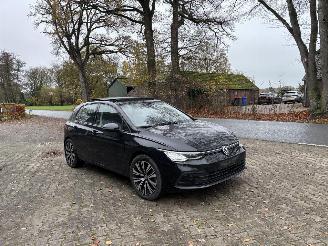 škoda osobní automobily Volkswagen Golf 8 PANORAMADAK 1.5 STYLE 130 PK NAVI CLIMA VIRT DASH 18 INCH B.J 2023 2023/4