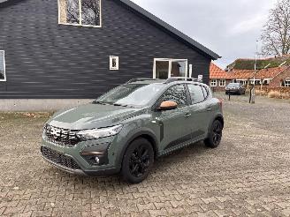 krockskadad bil auto Dacia Sandero STEPWAY EXTREEM NAVI CLIMA CAMERA LED PDC FACELIFT B.J 2024 2024/2