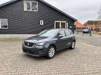 uszkodzony samochody osobowe Seat Arona STYLE 110 PK NAVI CLIMA CAMERA LED VIRT DASH PARK ASS CRUISE B.J 2024 2024/3